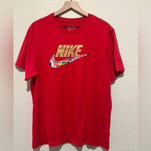 Nike Red and Gold Men's Short Sleeve Tee